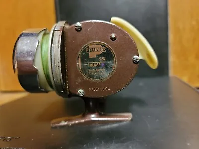 Pflueger Trump 528 Push Button Spincasting Fishing Reel USA 1960 VTG Angler S5 • $22