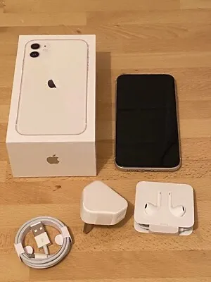 Apple IPhone 11 - 64GB - White (Unlocked) A2221 (GSM) Boxed With Accessories • £229.99