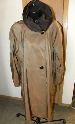 MYCRA PAC Reversible  Raincoat  Bronze/Black Size   XS • $49.99