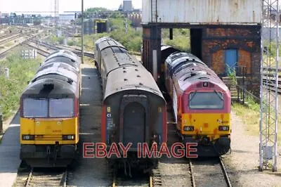 Photo  Class 60  60040 And 67025 At Cardiff Canton On 15/07/02 • £1.80