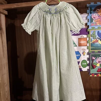 Vive La Fete Smocked Dress Size 5 • $19.99