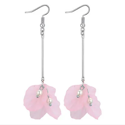 MARNI H&M Pink Flower Earrings • $17.99