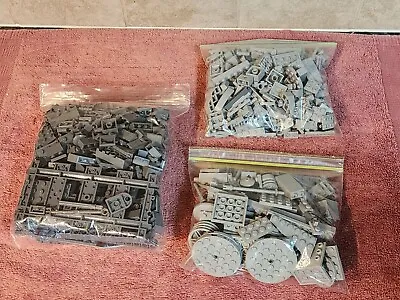  LEGO Miscellaneous Bulk Lot Over 550 (LIGHT GRAY- DARK GRAY) • $10