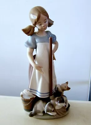 Lladro Playful Kittens  Girl With Cats # 2268 Figurine  Made In Spain • $48.50