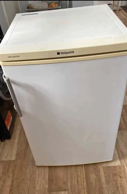 £20 • Buy Fridge Freezer Hotpoint  