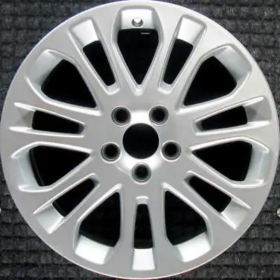 Volvo C30 Painted 17 Inch OEM Wheel 2004 To 2010 • $247