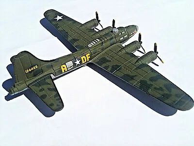 Corgi Boeing B17F Flying Fortress USAAF 91st BG324th BS  Memphis Belle  1:300 • $47.95