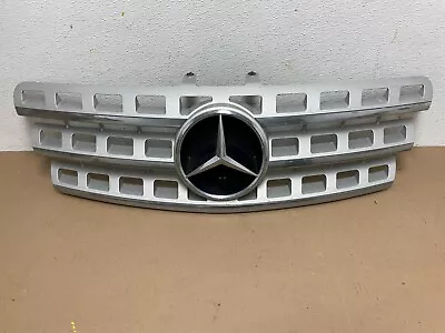 2009 To 2011 Mercedes Benz ML350 ML550 Front Upper Grill Grille 6894N OEM DG1 • $214.99