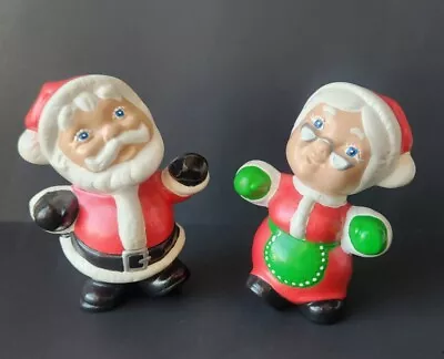 RARE Vintage Dancing Santa & Mrs. Claus  Ceramic Mold Hand Painted #A01-17 • $15.99