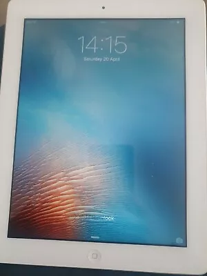 Apple IPad 2 32GB Wi-Fi 9.7in - White • £25