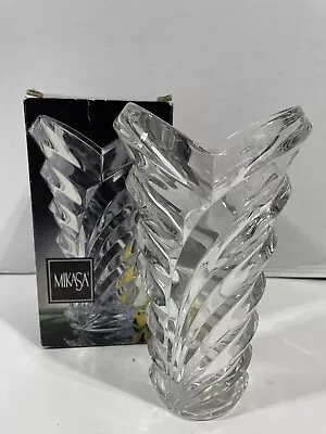 Mikasa Wyndham 9 Inch Lead Crystal Vase W/Box • $9.99