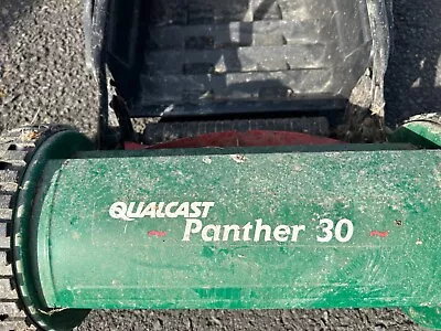 Qualcast Panther 30 Push Lawnmower [JDC005] • £15