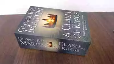 			A Clash Of Kings George R. R. Martin HarperCollins Publishers 		 • £4.98