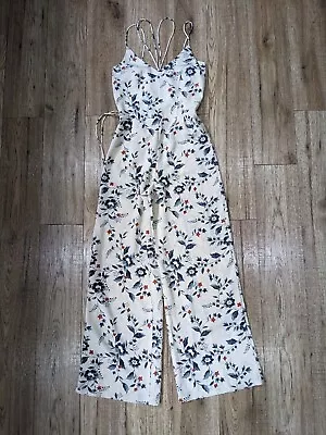 Miss Selfridge Floral Jumpsuit Size 4 White & Blue • £3