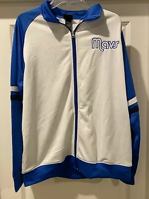 New Nba Basketball Jacket Mens Medium Dallas Mavericks Mavs White Blue Rare Wow • $28.99