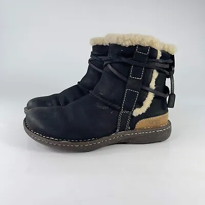 UGG Australia Women's Cove Winter Boots US 6 Black Sheep Shearling Lace Up • $32.38