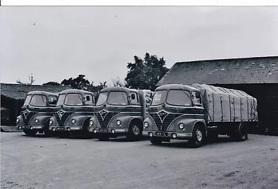 B/w Photo:george Richards & Sons (potato Merchants) Foden Fleet Line Up • £1.20