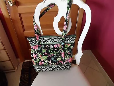 Vera Bradley Large Zipper Tote With 3 Slip Pockets In Botanica • $45