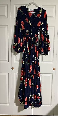 Meghan Los Angeles Long Flare Sleeve Maxi Floral Navy Rose Size Sm Dress • $45