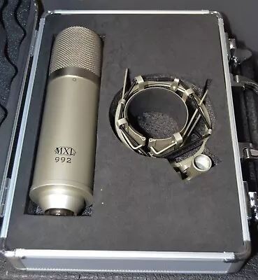 MXL – 992 Microphone W/ Mount & Case – Used • $89.99