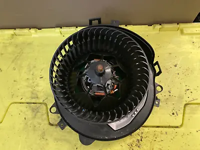 2016-2020 Volkswagen Golf Mk7.5 Gtd Heater Blower Motor 5q2819021b • £80