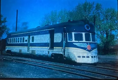 IRK3564:Railroad Train Slide - Missouri Pacific Lines Passenger Locomotive • $2.50