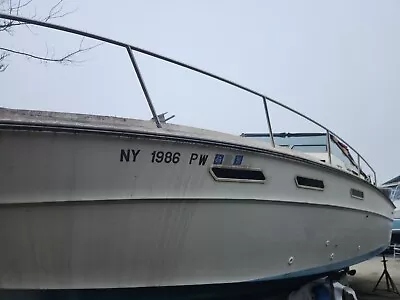 1986 Sea Ray 300 Cabin Cruiser • $500