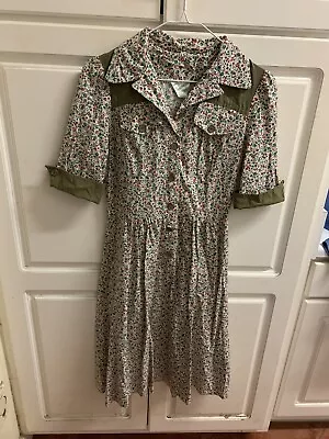 Vintage ‘quality Fashion’ Brand Dress  • $39.95