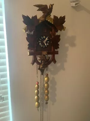 Vintage 8 Day Cuckoo Clock 2 Birds In Flight Working • $325