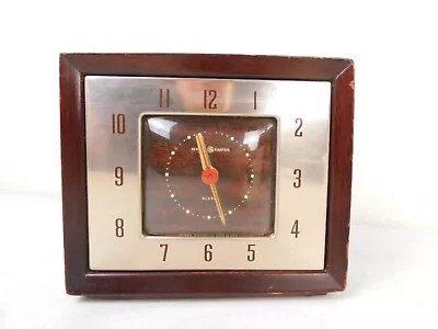  The Warbler  Vintage C1940’s GE Luminescent Wood Frame Art Deco Electric Clock • $66.30