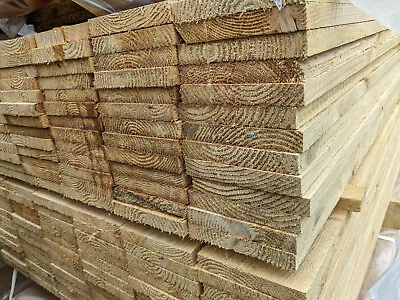 Bargain Clearance Larch Cedar Oak Softwood Hardwood Cladding Fencing Wood Boards • £194.68