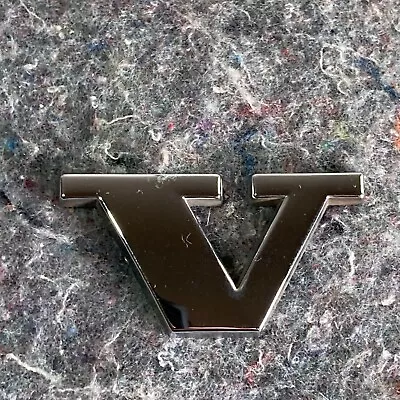 2006 Volvo XC90 Emblem Logo Letter V Rear Tailgate Chrome • $4.99