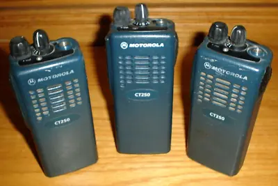 Lot Of 3 Motorola CT250 2-Way Radio AAH34KDC9AA1AN Walkie Talkie Untested • $99.99