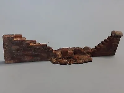 £7.99 • Buy 1/35 Scale Brick Garden Wall – Straight Destroyed