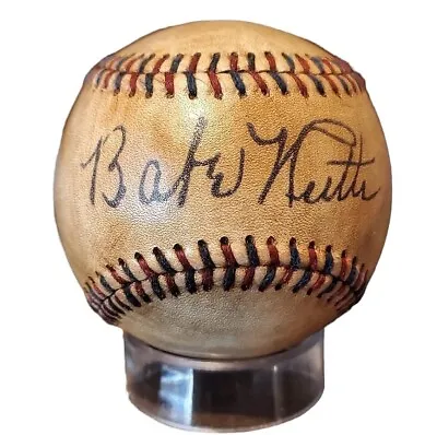Babe Ruth - Autographed Baseball - Beautiful High Quality Replica - A Must Have! • $200