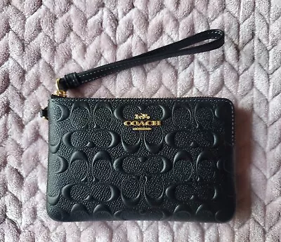 COACH Corner Zip Wristlet Wallet Embossed Signature Black Leather NWOT • $59.99