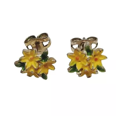 Vintage Gold Tone Small Painter Yellow Daisy Flower Cluster Pierced Earrings • $6.50