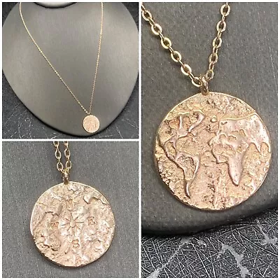 ￼￼￼ Vintage Reversible Earth Compass Pendant Necklace 18” Gold Tone Chain • $16.50