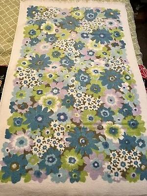 Vintage Spring Maid 60s 70s Mod Flower Power Daisy Bath Towel Blue Purple MCM • $21.99