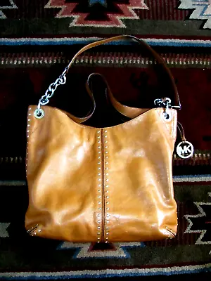 Michael Kors Uptown Astor Gold Studded Sway Shoulder Caramel Leather Bag 15x13 • $124.99
