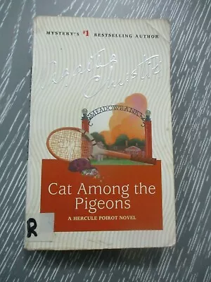 Cat Among The PigeonsAgatha Christiepaperback English Edit.USA 2000. Cs5471 • $14.95