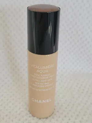 Chanel Vitalumiere Aqua Ultra Light Skin Perfecting Makeup 152 CHOCOLAT • $29