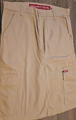 Ecko Unltd Denim Foundry Khaki Cargo Shorts Men's Size 32 • $20