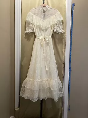 70s Boho Country / Granny Core  Prairie Wedding Prom Dress With Lace Ruffles • $185