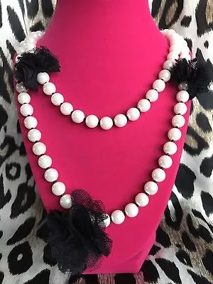 Betsey Johnson Vintage Vicki Victorian Pearl Strand Black Lace Flower Necklace • $53.99