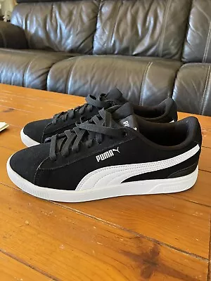 $40 • Buy PUMA Vikky V3 Women’s Black Shoes - Size 7.5