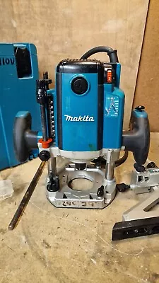 Makita RP2301FC 110V 2100W Variable  Speed Plunge Router • £125