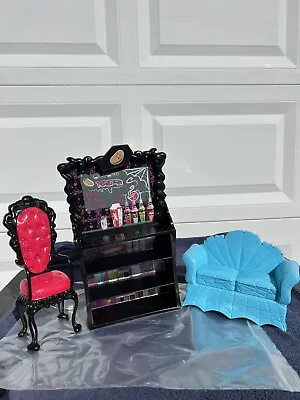 Monster High G1 Coffin Bean Playset 2012 Incomplete • $14