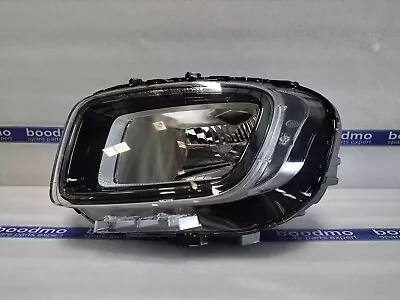 Headlight For HYUNDAI VENUE - 92101-K3000 • $305