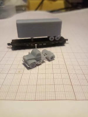 $15 • Buy Z Scale Train Miniature Semi Truck Mack B61 1953 And 30 Ft Trailer